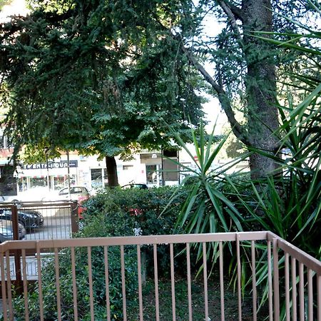 L'Approdo Del Re Apartment กาแซร์ตา ภายนอก รูปภาพ