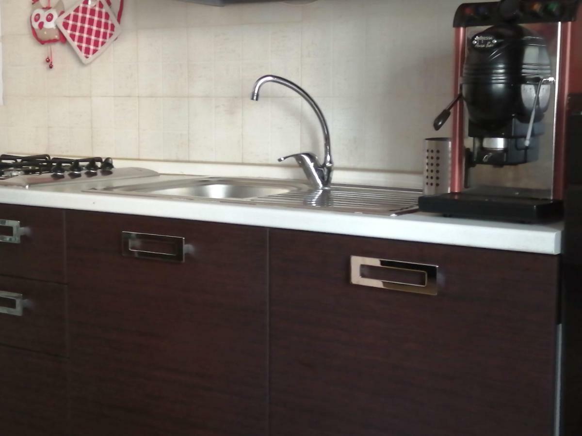 L'Approdo Del Re Apartment กาแซร์ตา ภายนอก รูปภาพ